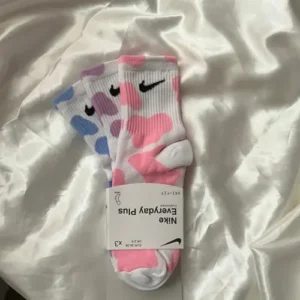 calceta nike