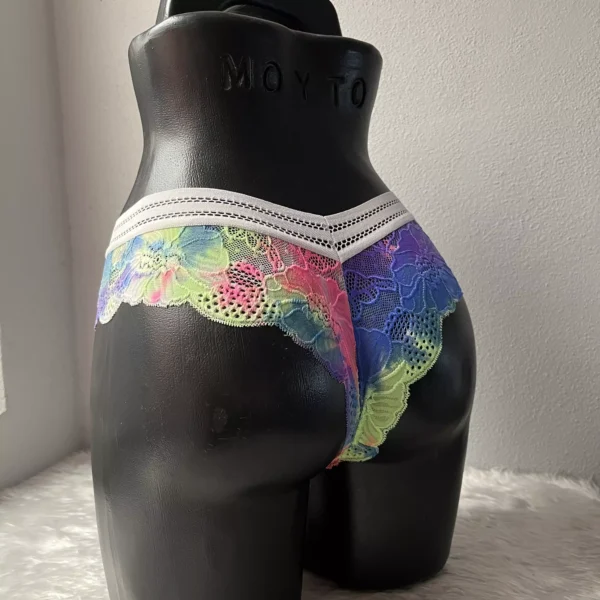 Bikini de encaje. Colección no 1 sandía obsesión