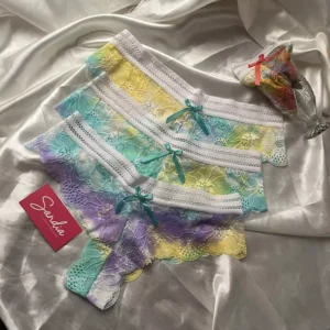 Bikini de encaje. Colección no 1 sandía obsesión